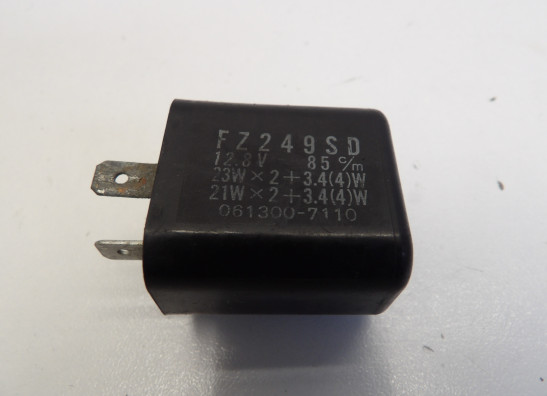 Relay Kawasaki ZXR 750