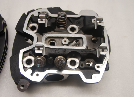 Cylinder head Harley Davidson Touring FL