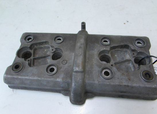 Ventildeckel Kawasaki GPX 750