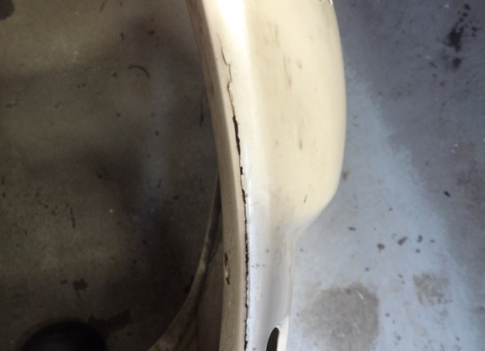 Cowl under Suzuki GSX 750