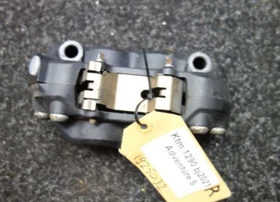 Remklauw rechts voor KTM 1290  Super Adventure