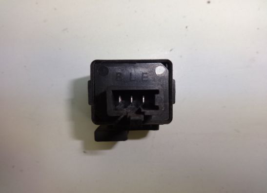 Relay Honda VF 700  750 C Magna