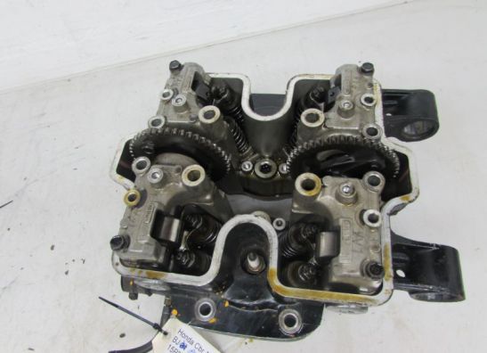 Cylinder head Honda VF 700  750 S Sabre