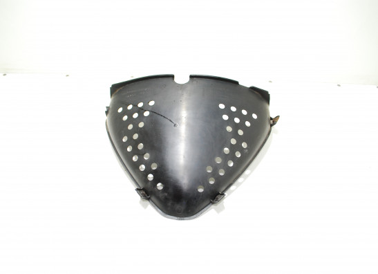 Cowl V shape under Suzuki GSX R 750