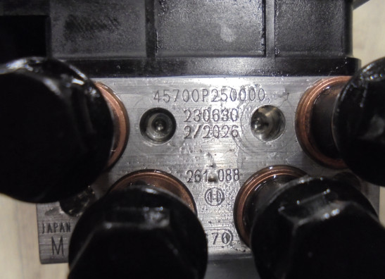 ABS pomp Benelli TRK 702