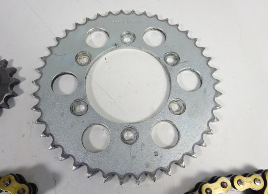 Slotenset Ducati ST2