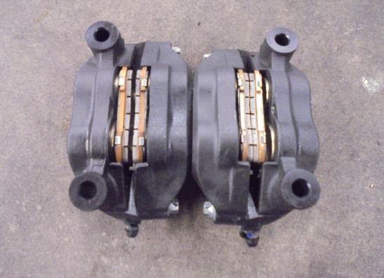 Brake calipers front Suzuki GSX 8R