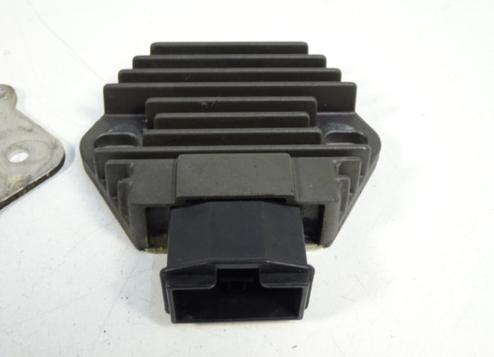 Spanningsregelaar Honda CBF 600