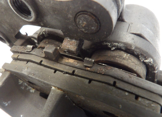 Remklauw links voor Suzuki GSF 600 650 Bandit 