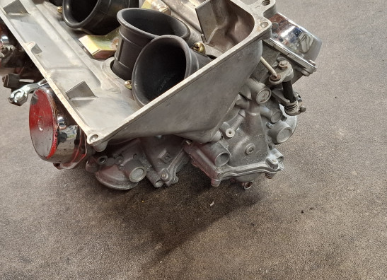 Carburetor assy Honda VF 1000 F