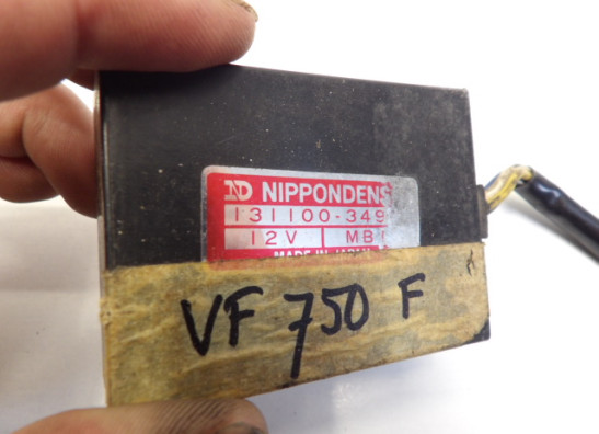 Ignitor CDI ECU Honda VF 700  750 F