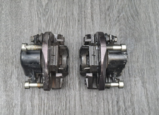 Bremssattel Bremszangen vorne Suzuki Madura 1200