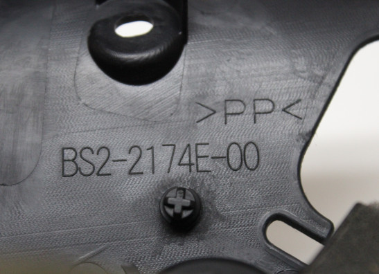 Rechter binnenkuip Yamaha MT 09