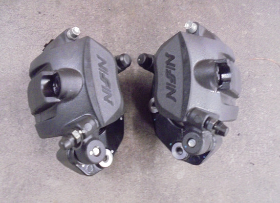 Brake calipers front Kawasaki Z 650