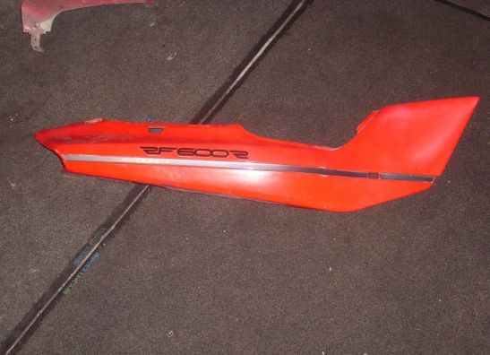 Cowl rear right Suzuki RF 600