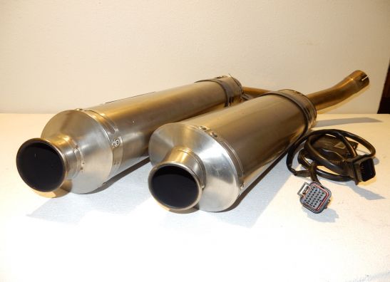 Uitlaat Moto Guzzi V11