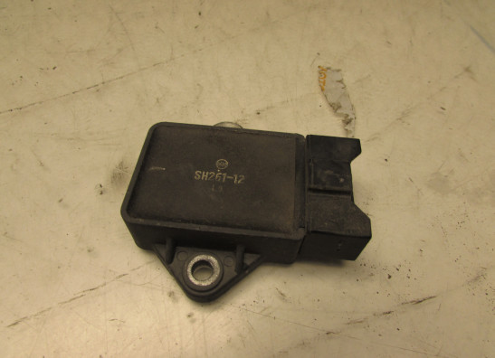 Regulator rectifier  Honda CBR 1000 F