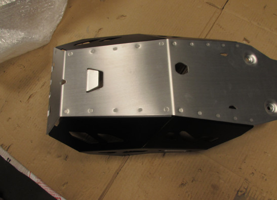 Cowl under Suzuki DL 1000 V STROM