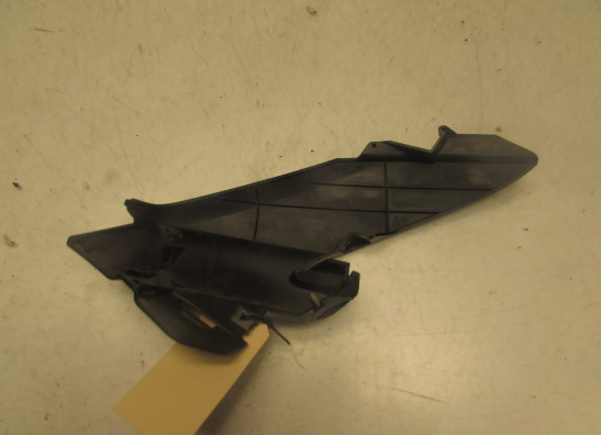 Cowl left small Yamaha Tracer 900