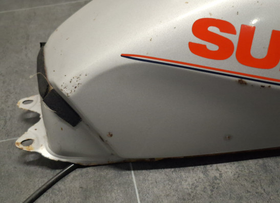 Benzintank Suzuki GSX 400 F