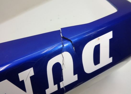 Rechter achterkant Yamaha YZF 750