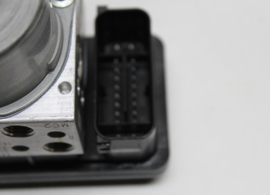 ABS pomp Kawasaki Ninja 650