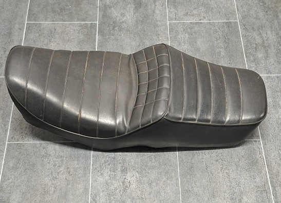 Zadel Kawasaki CSR 305 LTD