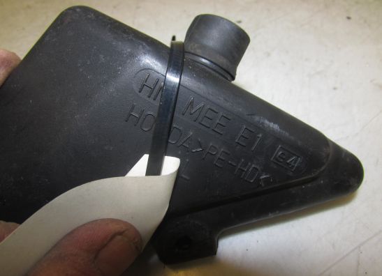 Linker luchtbuis Honda CBR 600 RR