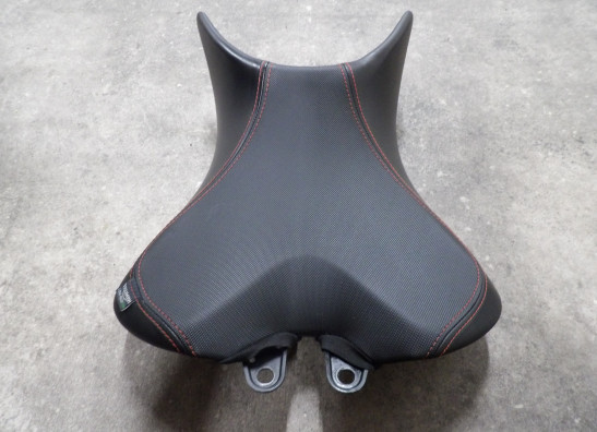 Zadel Triumph Speed triple RS