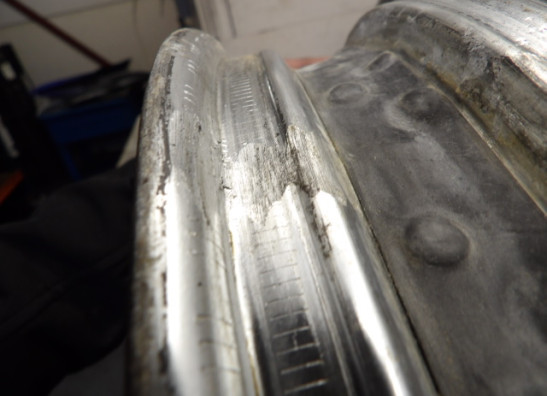 Achtervelg Suzuki VS 700 Intruder