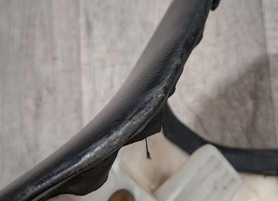 Zadel Kawasaki ZZR 250