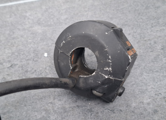 Handlebar switch assy right Suzuki GT 250