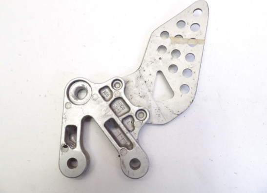 Fussrastetrager vorne links Suzuki GSX R 1000