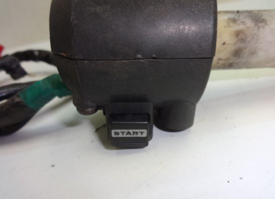 Stuurschakelaar rechts Honda VF 500 