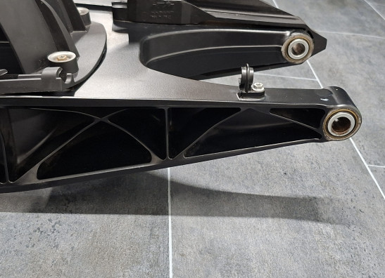 Swingarm KTM 690 Duke 