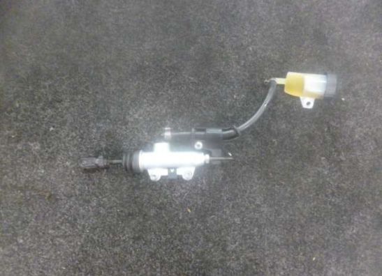 Rempomp achter BMW F 800 S - ST 2006-2010, 2006-2010