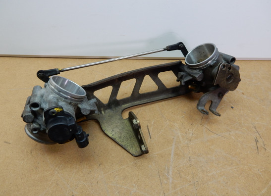 Gasklephuis Moto Guzzi Norge