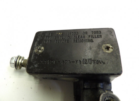 Front brake master cylinder  Suzuki GS 450