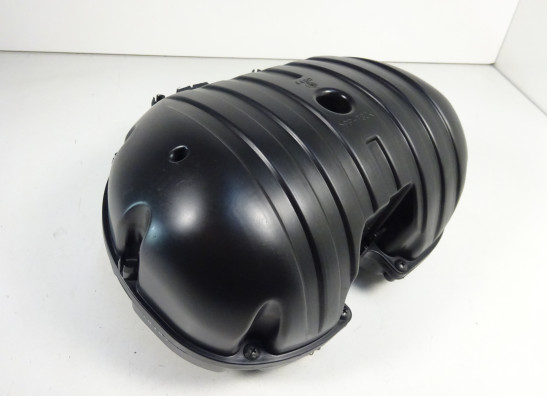 Air cleaner case Suzuki GSR 600