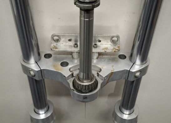 Voorpoten compleet Suzuki VS 1400 Intruder