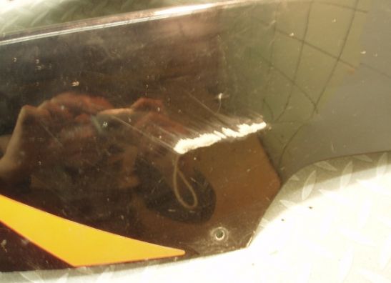 Cowl under Yamaha FZR 600