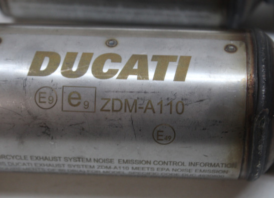 Uitlaat Ducati Scrambler