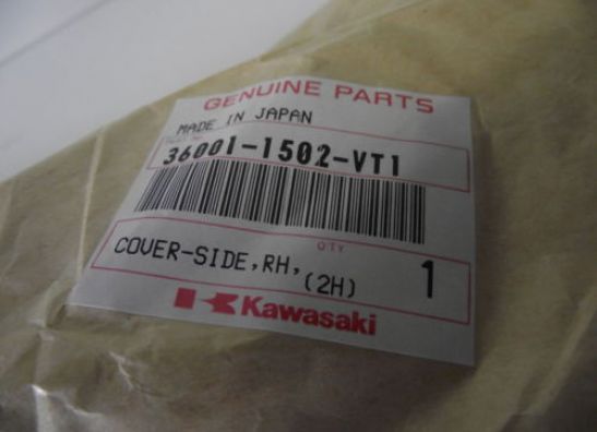 Rechter achterkant Kawasaki ZZR 1100