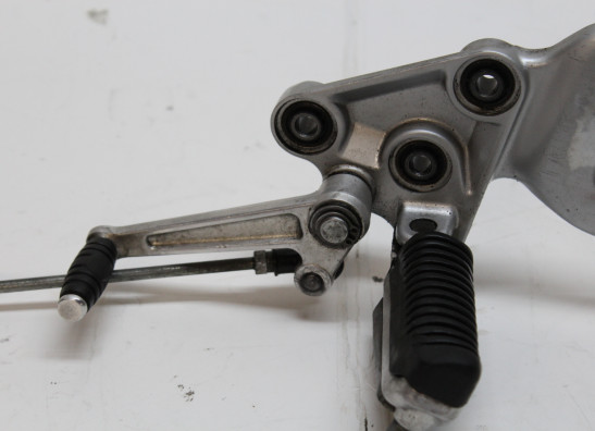 Main step holder left Suzuki GSX R 1300 Hayabusa