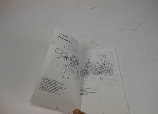 Manuel Suzuki GSR 750