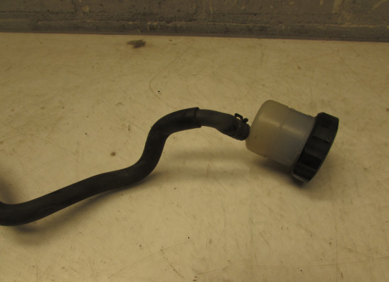 Rempomp achter Honda VFR 1200 X Crosstourer