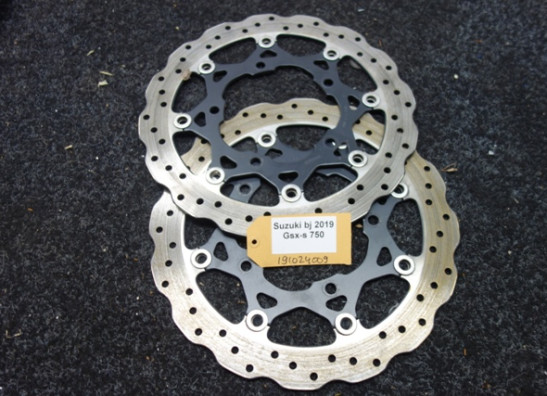 Remschijven set Suzuki GSX S 750