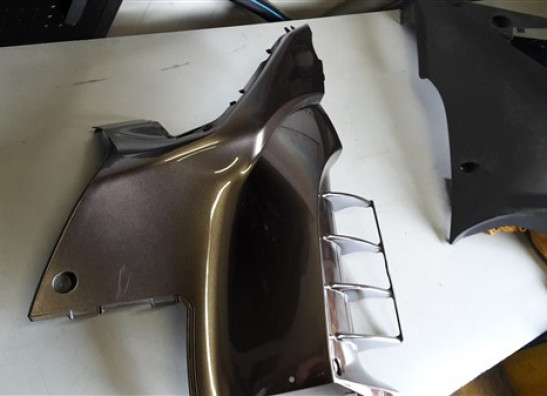 Seitenverkleidung rechts Kawasaki GTR 1400