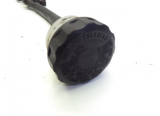 Rempomp achter Kawasaki ZR 7