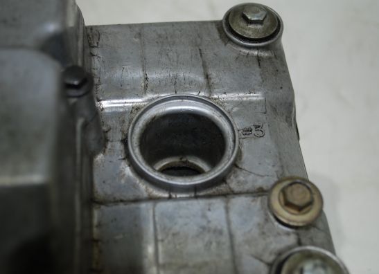 Cylinder head Honda VFR 750